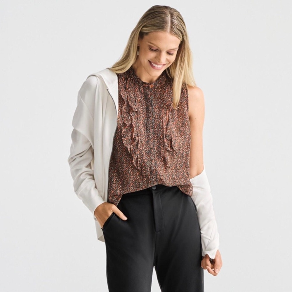 CAbi Women's Tux Ruffle Top Size XL